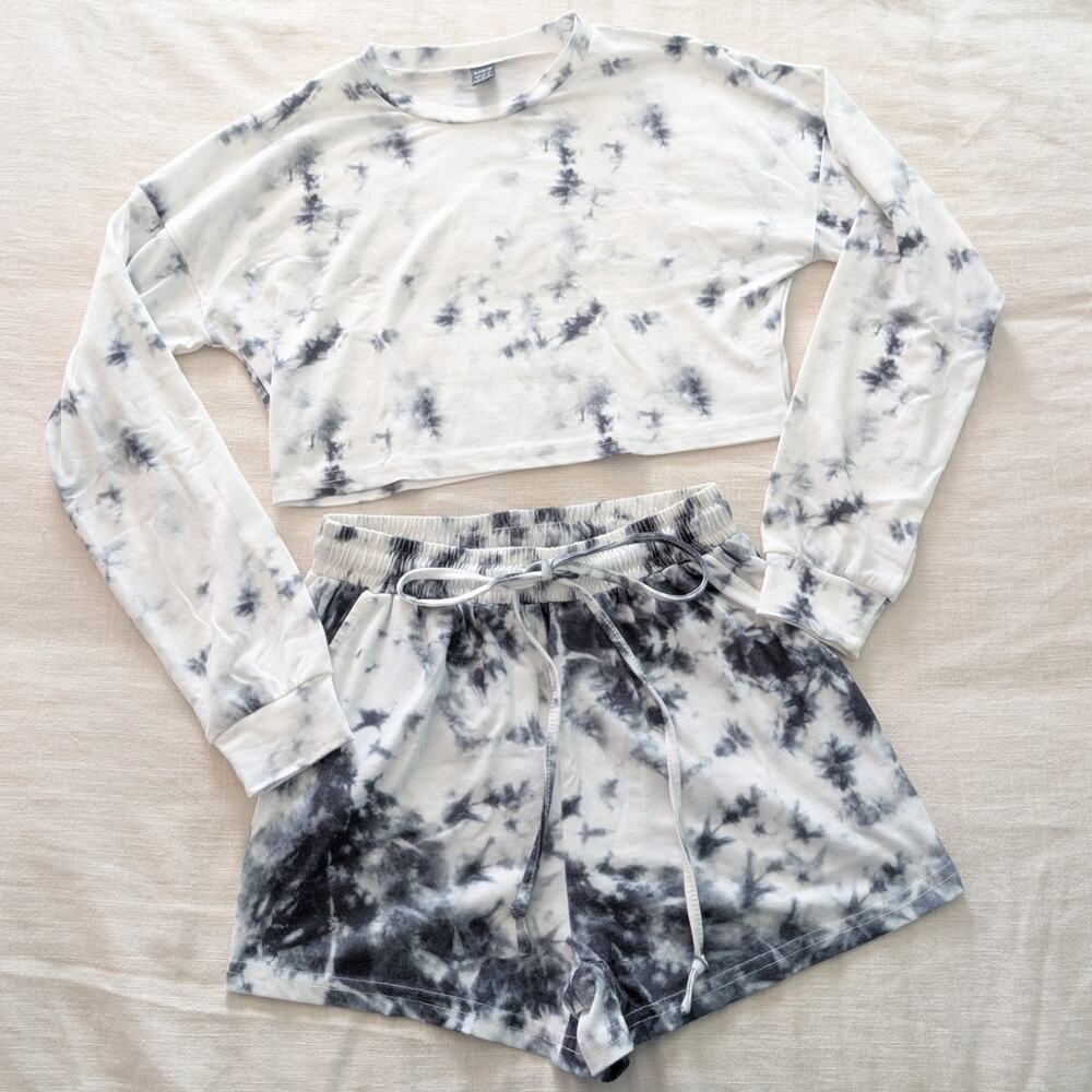 SHEIN Women's White Black Tie Dye Loungewear Set size Small